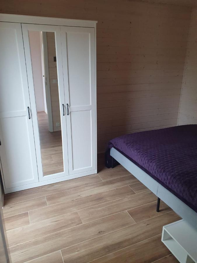 Ostrzycki Las Domki Nad Jeziorem -Balia-Sauna-Prywatny Pomost Pierszczewo Exteriör bild