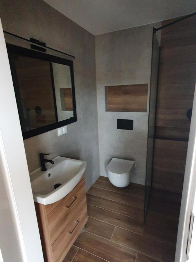 Ostrzycki Las Domki Nad Jeziorem -Balia-Sauna-Prywatny Pomost Pierszczewo Exteriör bild