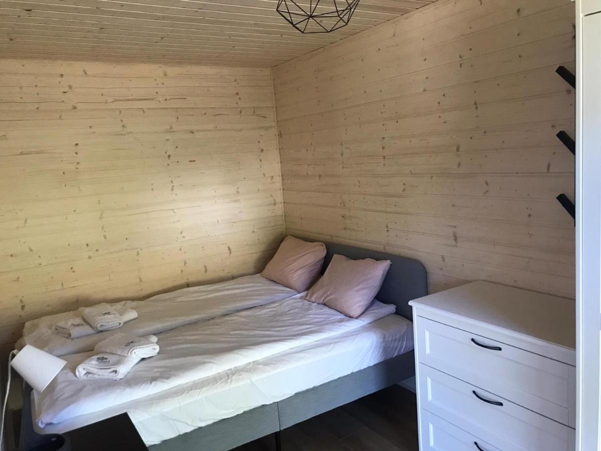 Ostrzycki Las Domki Nad Jeziorem -Balia-Sauna-Prywatny Pomost Pierszczewo Exteriör bild